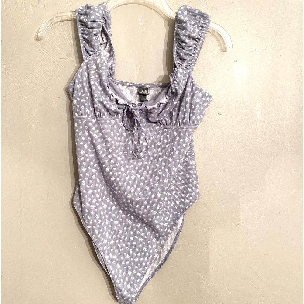 Wild fable, medium, women’s floral cotton bodysuit
